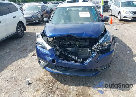 2019 Nissan Kicks Sr z USA, uszkodzony, nr VIN 3N1CP5CU7KL567786